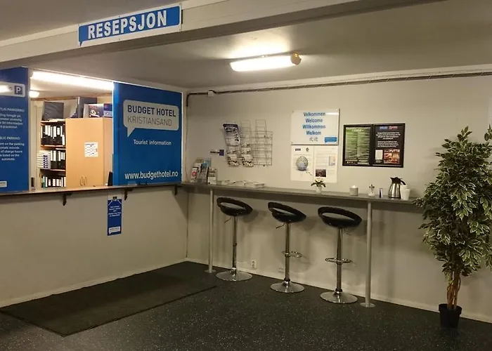 Budget كريستينساند