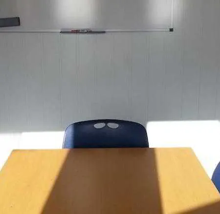 Budget 克里斯蒂安桑